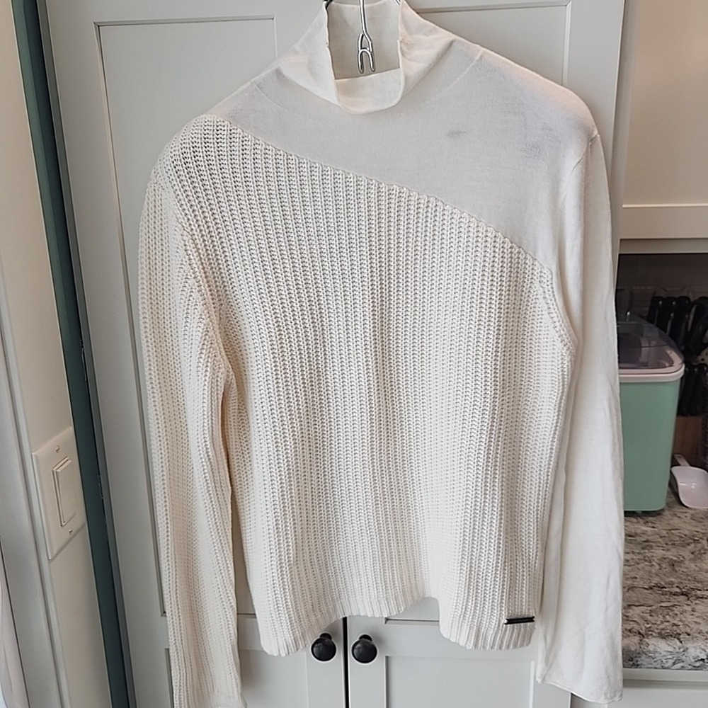 Peace Love World Women's Asymmetrical Sweater Solid Cream Sz M